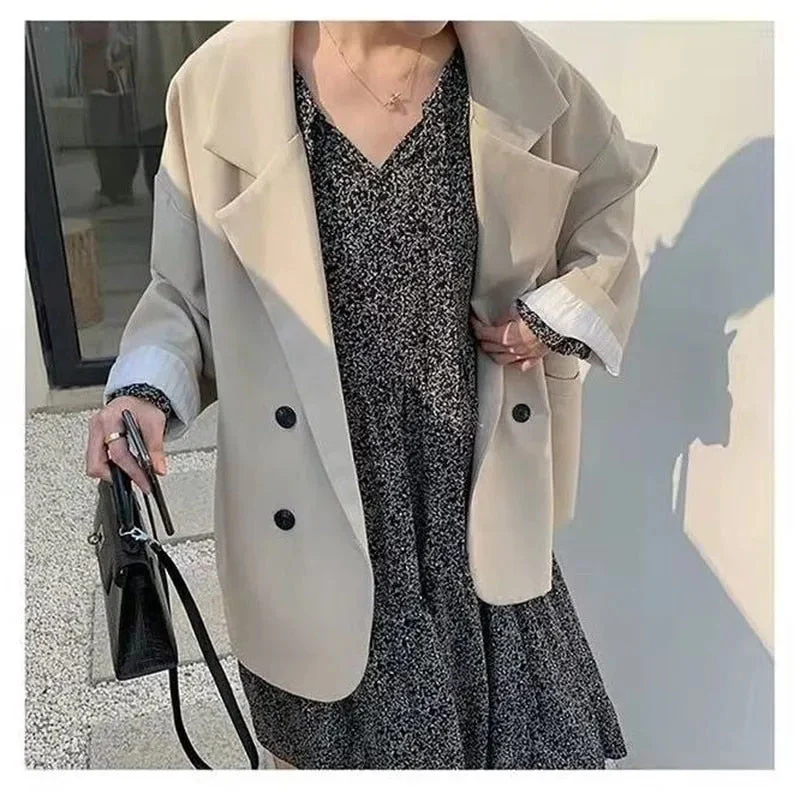 Heidi-Mode | Eleganz Vielfarbige Oversize-Blazer für Stil und Komfort - Image 4