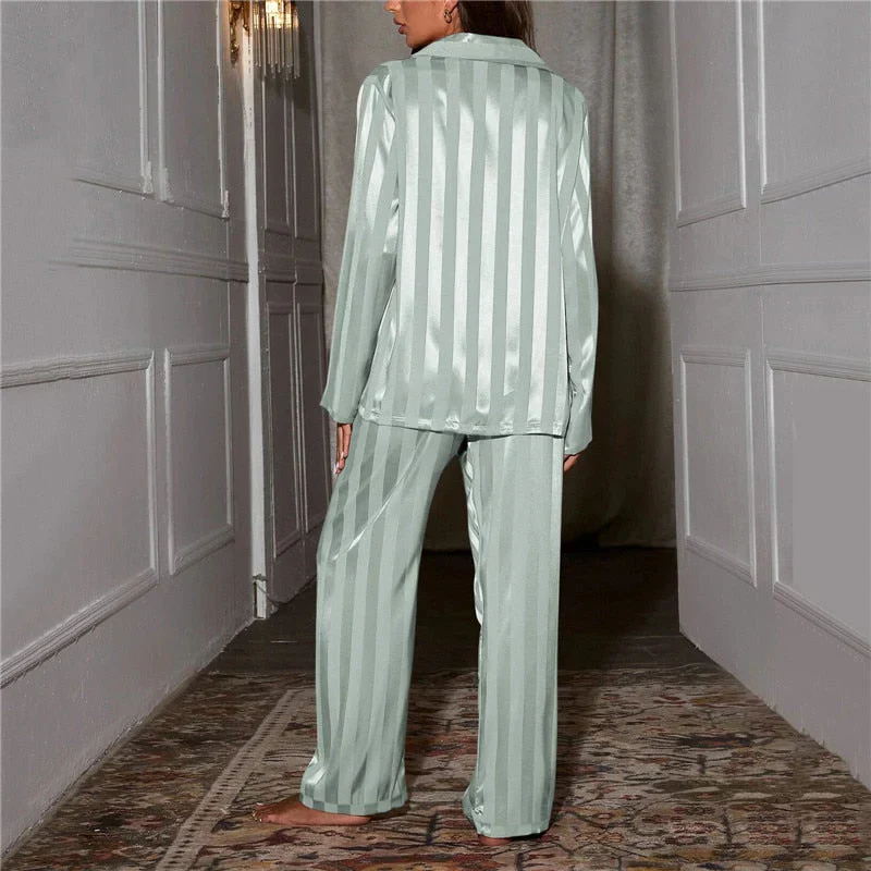 Heidi-Mode | Gemütlicher Pyjama - Image 6