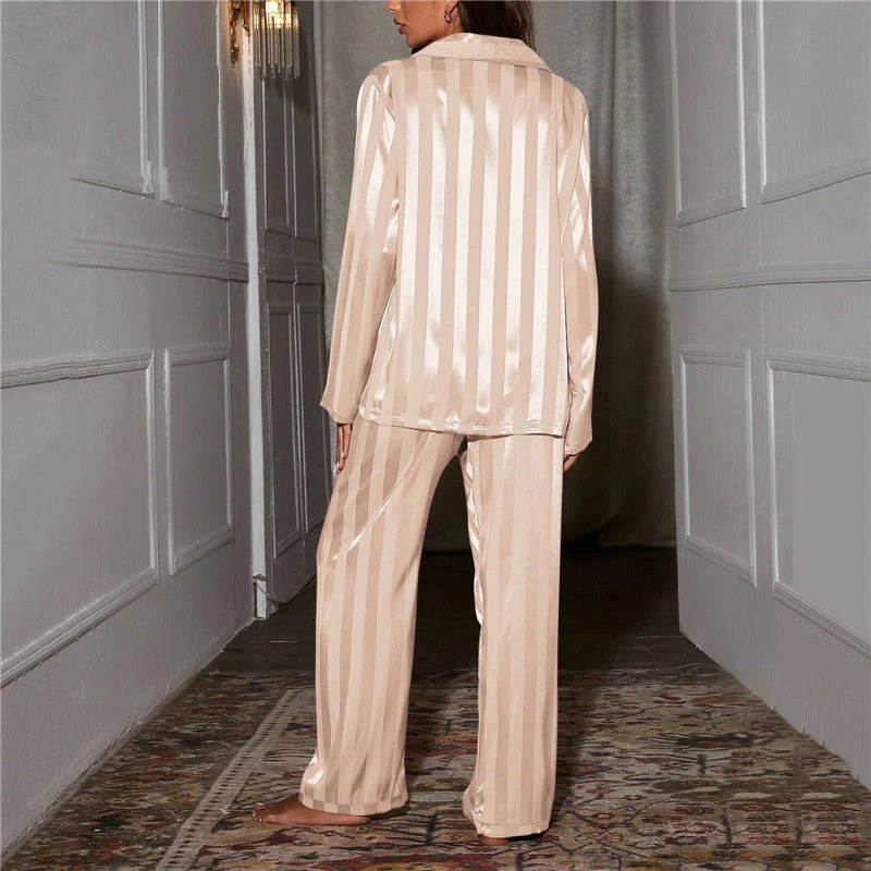 Heidi-Mode | Gemütlicher Pyjama - Image 8