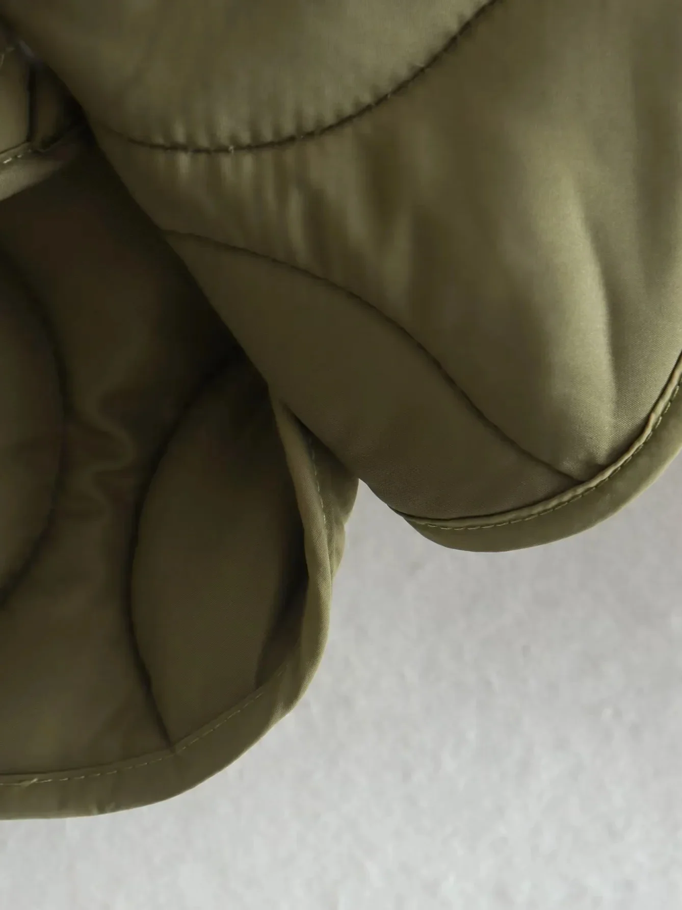 Heidi-Mode | Gepolsterte Jacke Damen, Leichtes Übergröße Modell mit Taschen, Knopfverschluss - Image 18