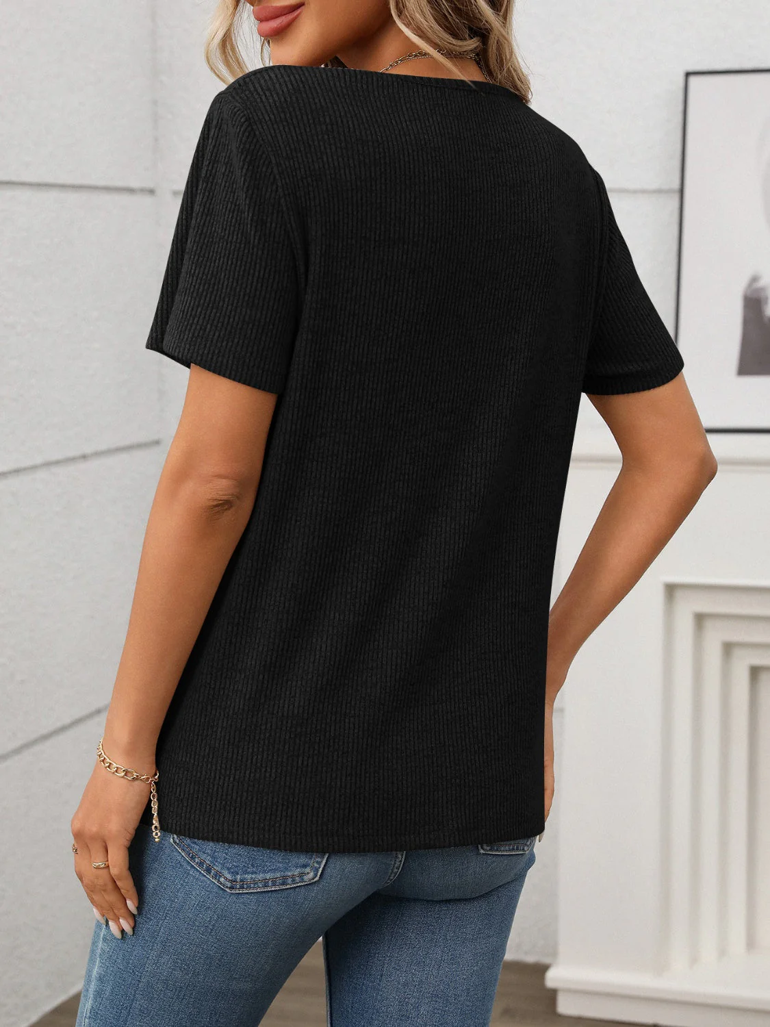 Heidi-Mode | Geripptes V-Ausschnitt Kurzarm T-Shirt - Image 11