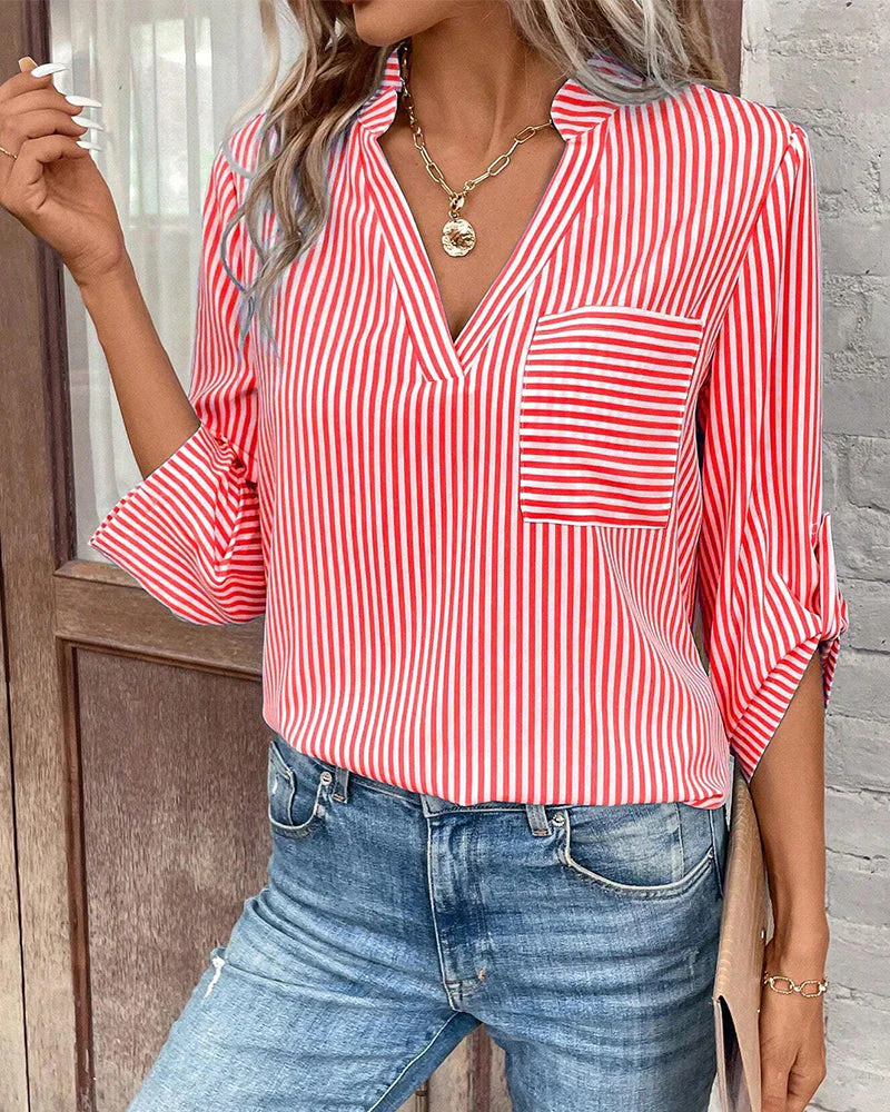 Heidi-Mode | Gestreiftes Shirt mit V-Ausschnitt und Brusttasche - Image 8