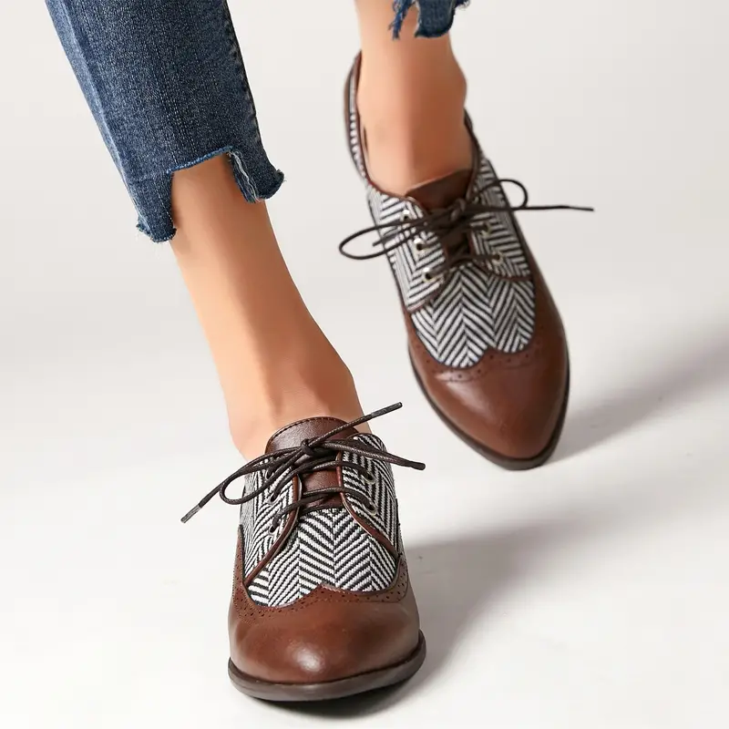 Heidi-Mode | Gestreifte Schnürschuhe Aus Leder für Damen - Image 3