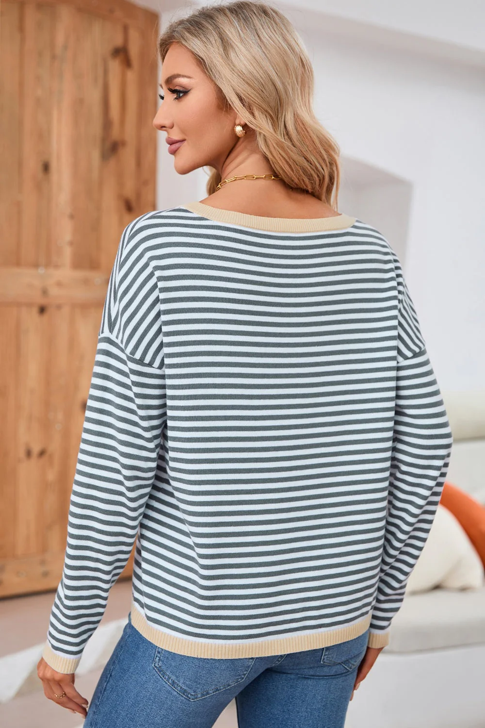 Heidi-Mode | Gestreiftes Rundhals-Tropfschulter-T-Shirt - Image 15