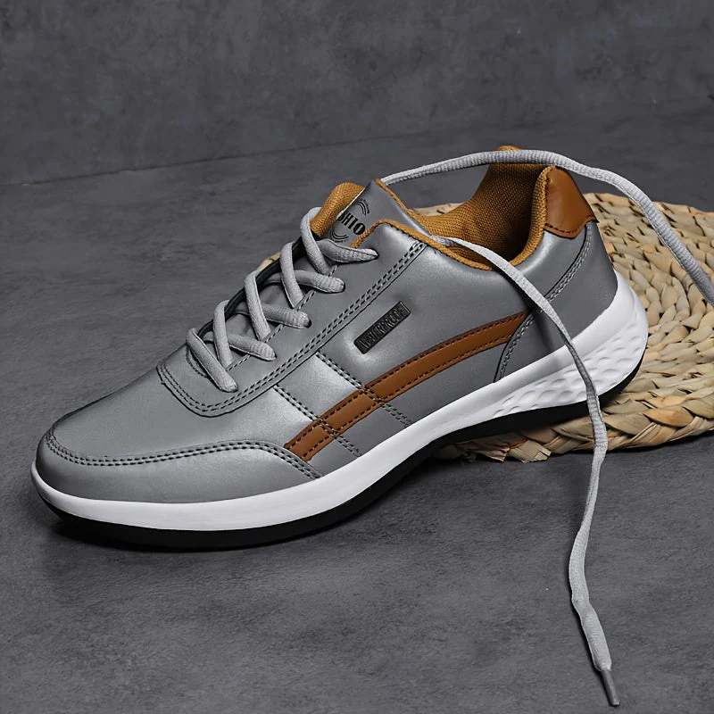 Heidi-Mode | Große Größen Einfarbige Herrensneaker mit Weicher Rutschfester Sohle - Image 4