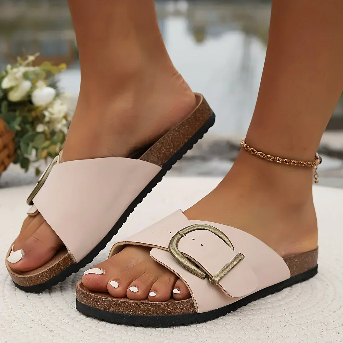 Heidi-Mode | Hochwertige und Stylische Slip-On-Sandalen - Image 2