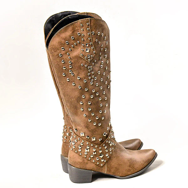 Heidi-Mode | Hohe Stiefel mit Metallnieten und Kobigem Absatz - Image 8