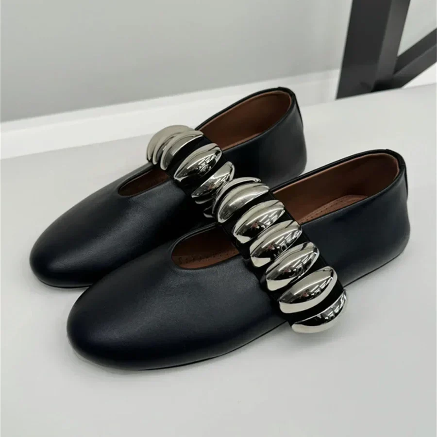 Heidi-Mode | Gotta Stop Pretending Flache Schuhe - Image 10