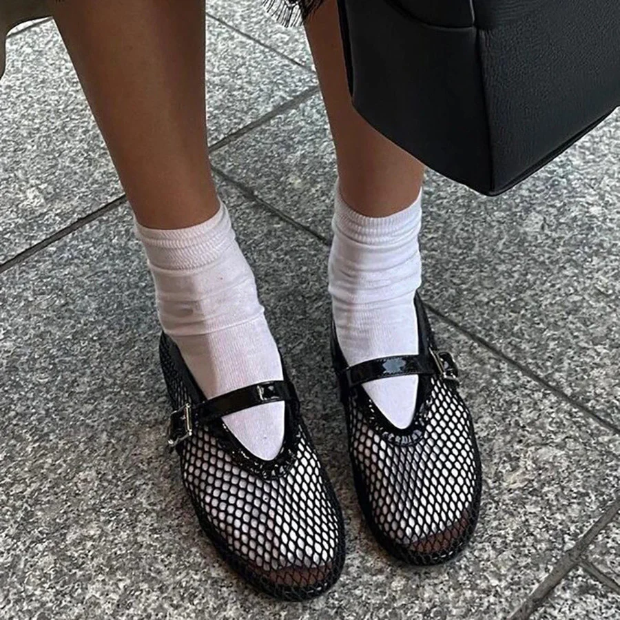 Heidi-Mode | Gotta Stop Pretending Flache Schuhe - Image 15