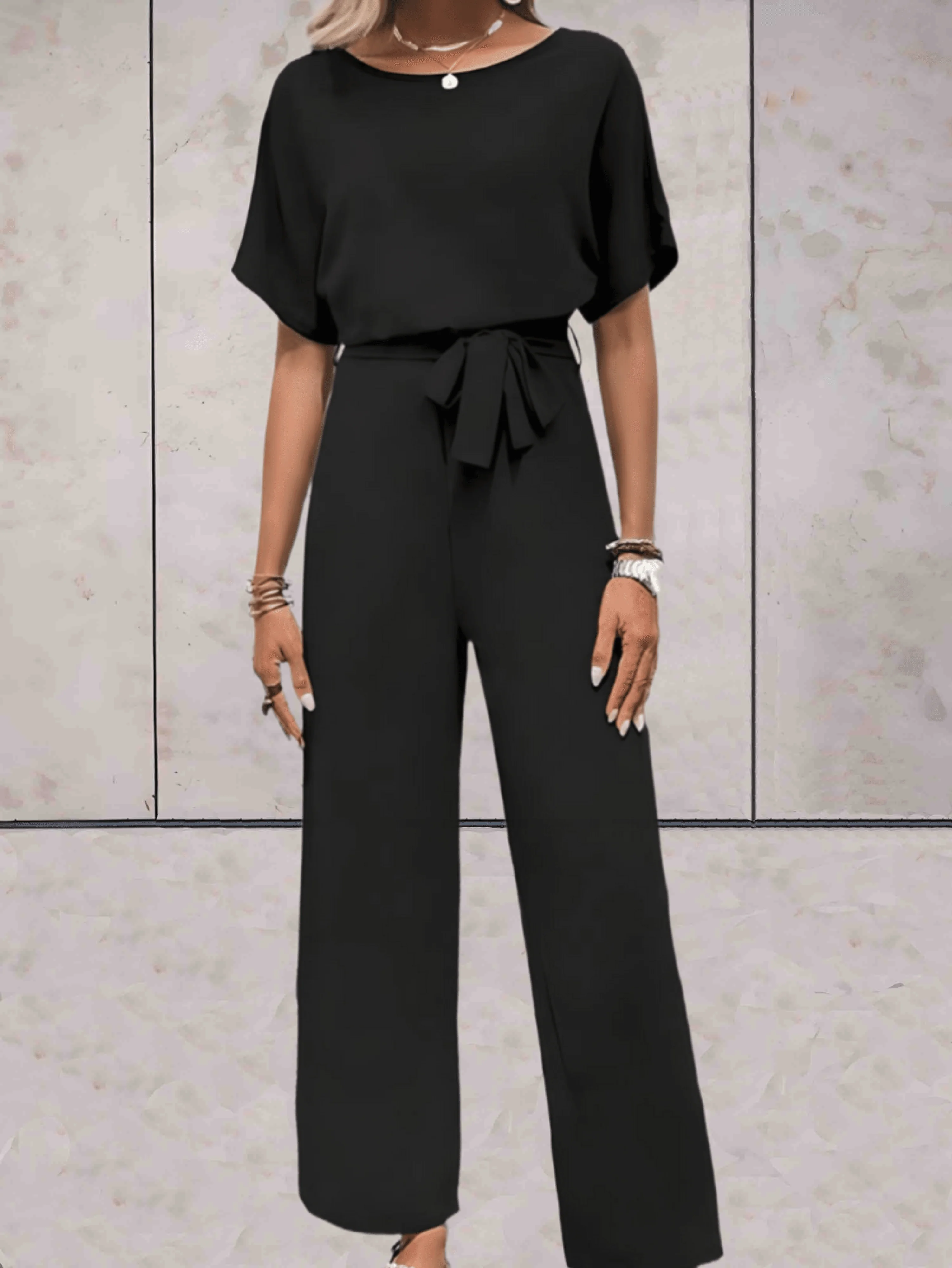 Heidi-Mode | Jumpsuit mit Gürtel und Kurzen Ärmeln - Image 2