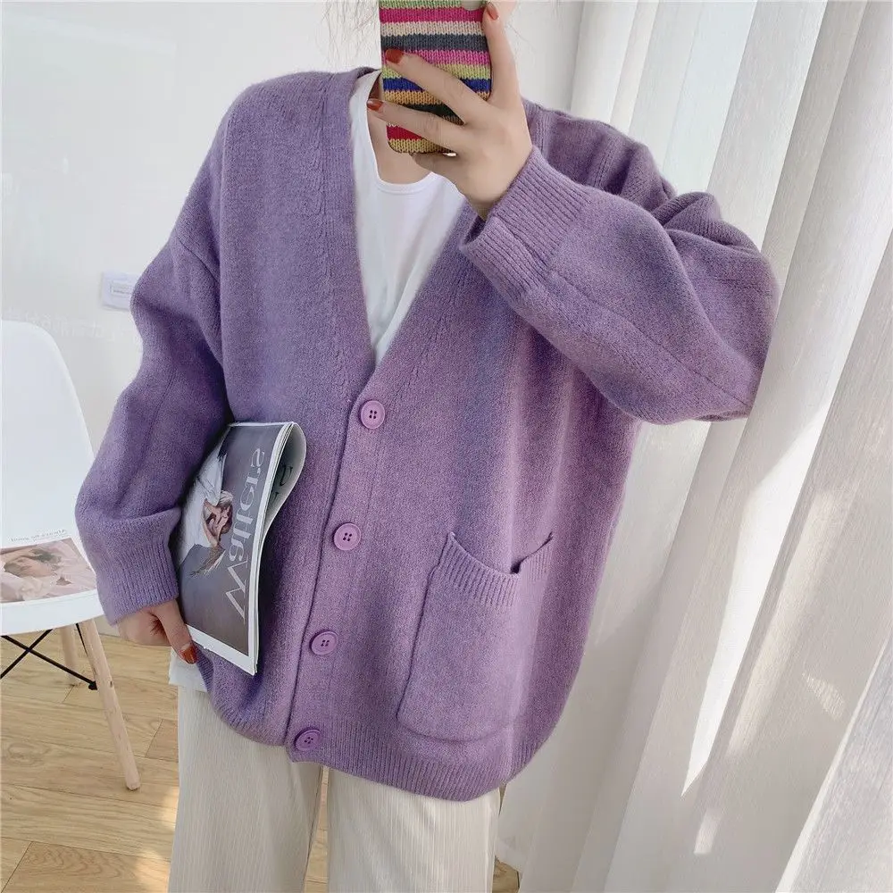 Heidi-Mode | Klassische Strickjacke mit Knöpfen für Zeitlosen Komfort für Frauen - Image 5