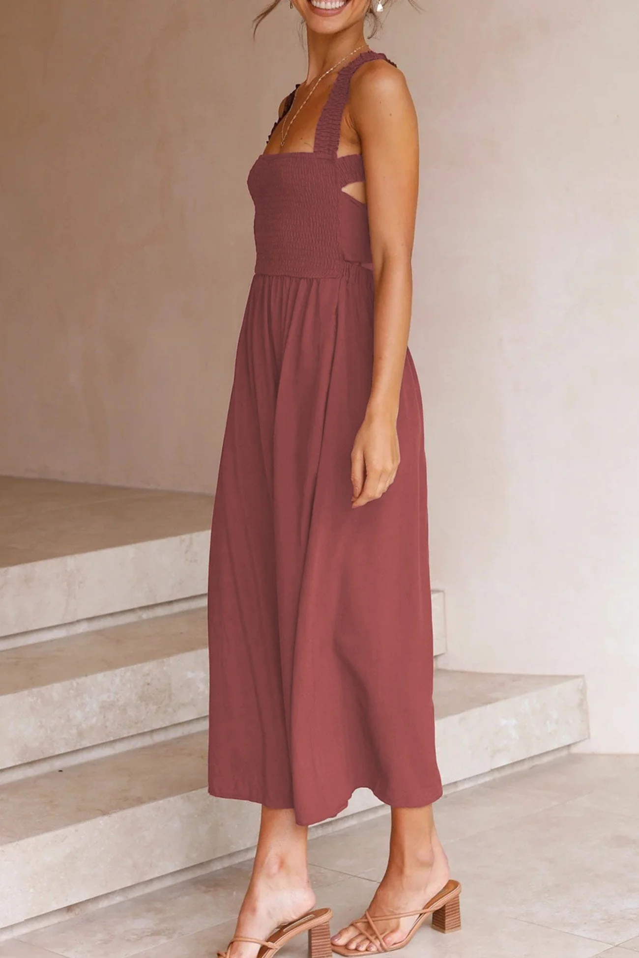 Heidi-Mode | Crisscross Tie-Back Midi Kleid - Image 7