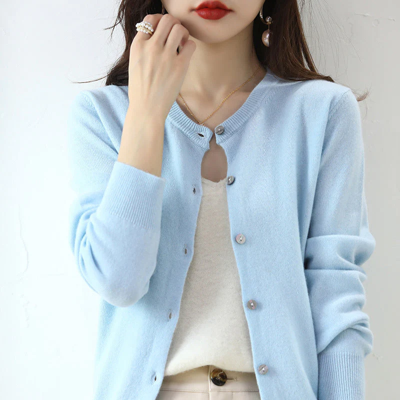 Heidi-Mode | Kuschelige Strickjacke mit Feinem Muster - Image 17
