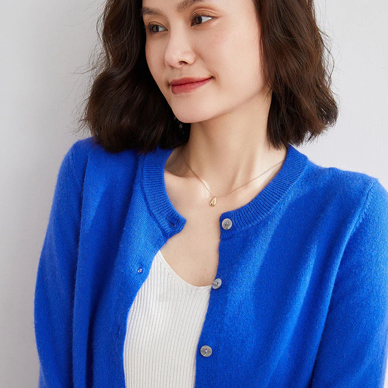Heidi-Mode | Kuschelige Strickjacke mit Feinem Muster - Image 2
