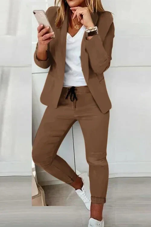 Heidi-Mode | Langärmeliger Blazer und Hose Stil - Image 5
