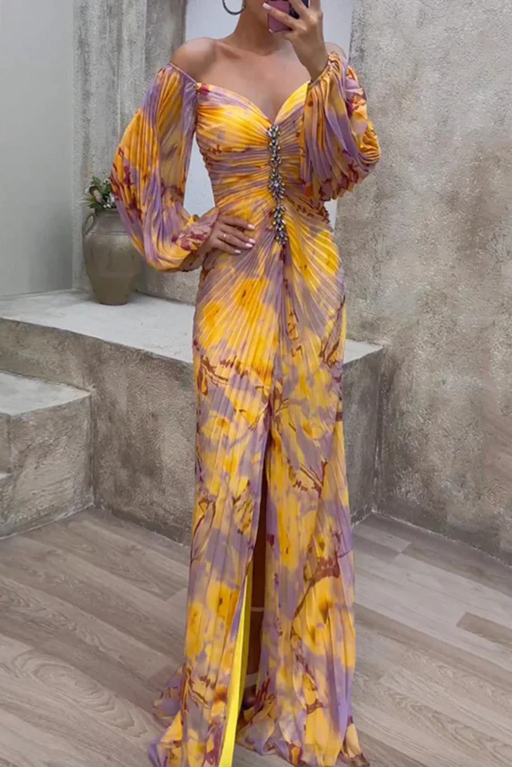 Heidi-Mode | Kleid mit V-Ausschnitt - Image 3