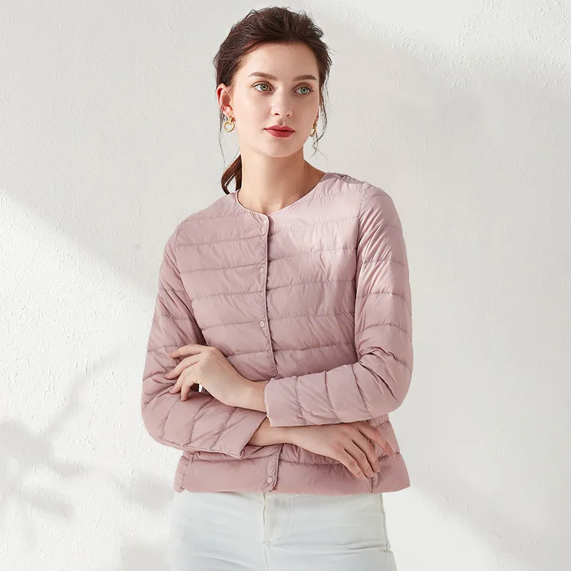 Heidi-Mode | Leichte, Kragenlose, Schlankmachende Daunenjacke für Frauen - Image 6