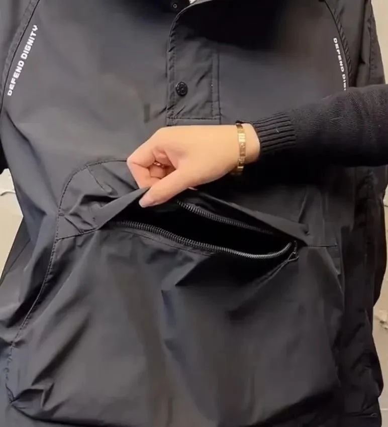 Heidi-Mode | Leichter Kapuzen Windbreaker mit Halbem Reißverschluss und Tasche - Image 5