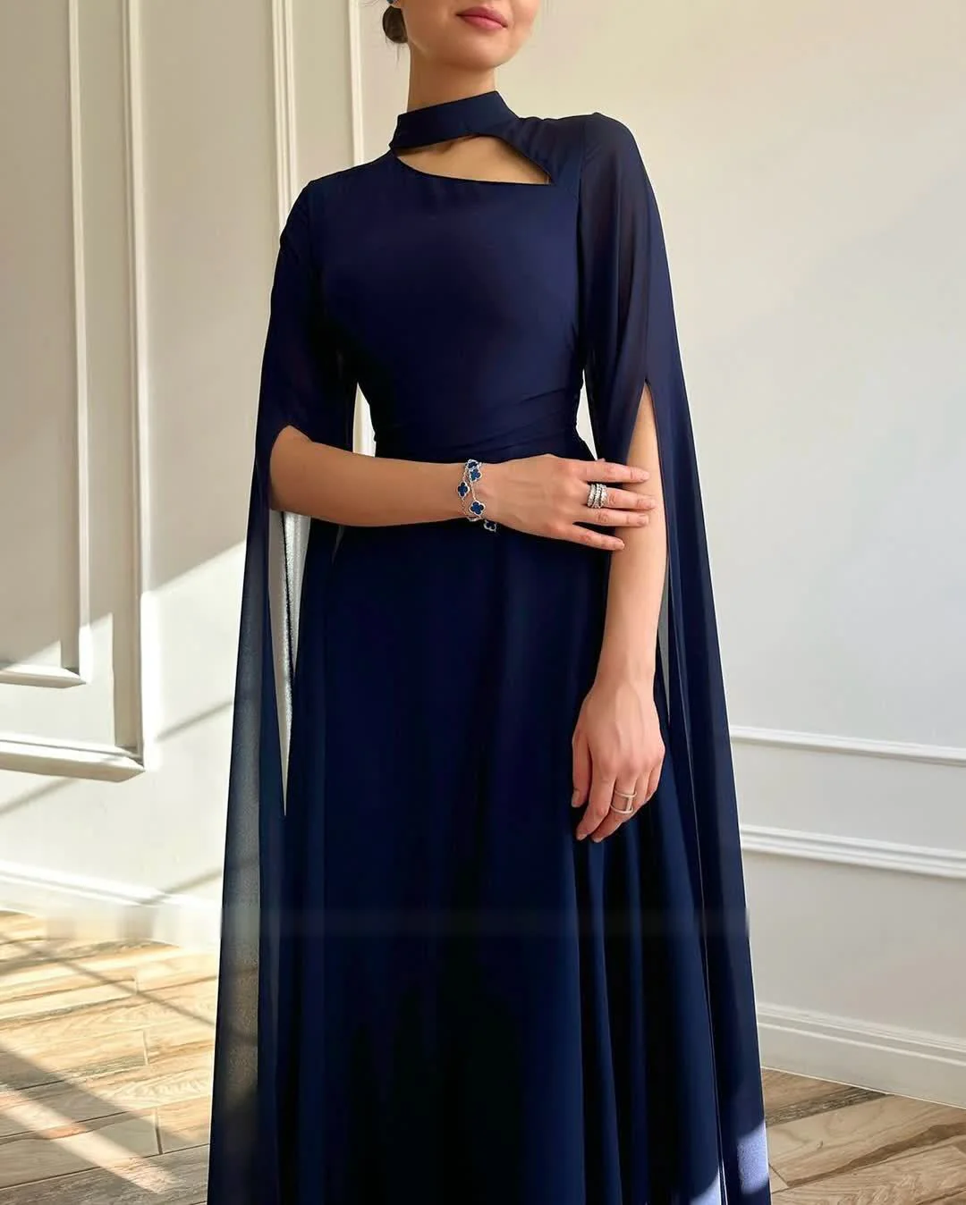 Heidi-Mode | Leichtes Chiffon-Party-Cape - Image 6