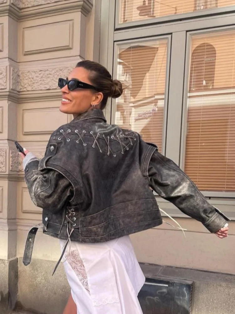 Heidi-Mode | Sieh Vegan Lederjacke Timeless und Nachhaltig