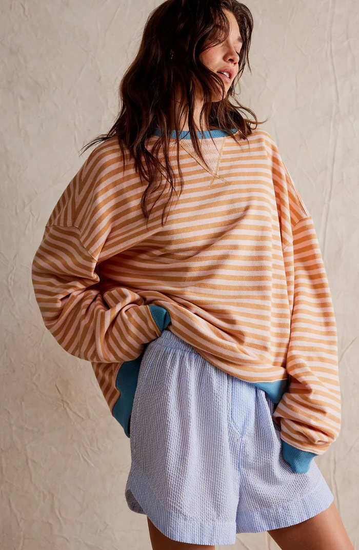 Heidi-Mode | Lässiges Gestreiftes Sweatshirt mit Kontrastierenden Akzenten für Damen - Image 9