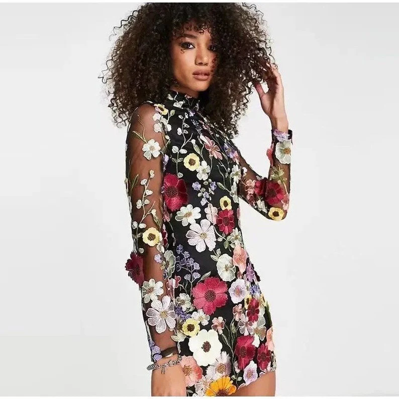 Heidi-Mode | Minikleid mit Floralen Applikationen und Durchscheinender Optik - Image 2
