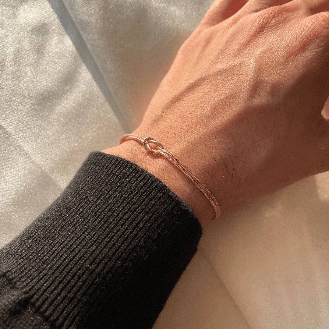 Heidi-Mode | Minimalistisches Armband Liebesknoten - Image 3