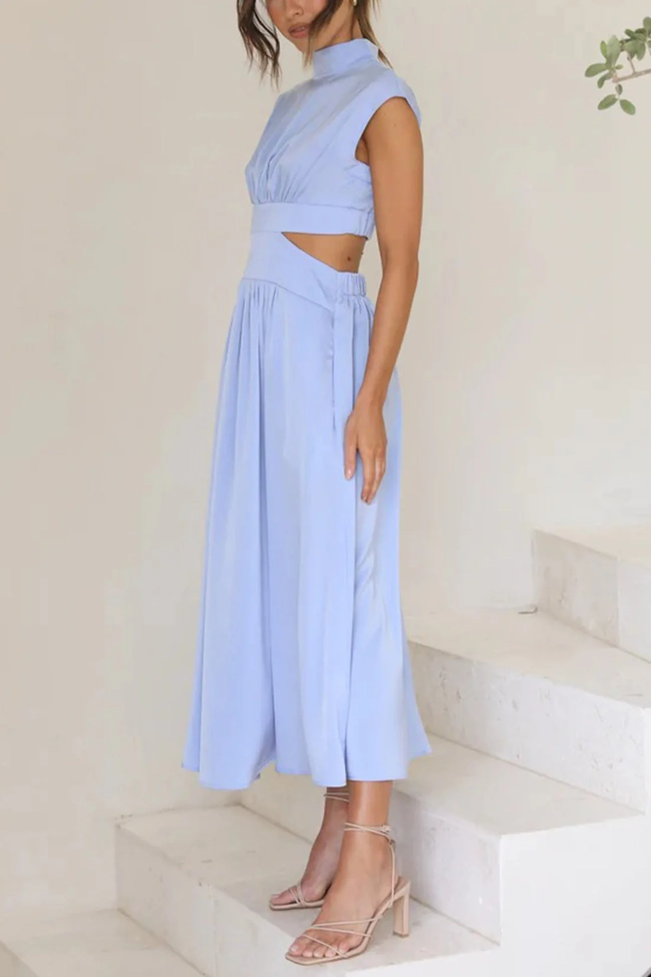 Heidi-Mode | Mock Neck Cutout Midi Kleid - Image 9