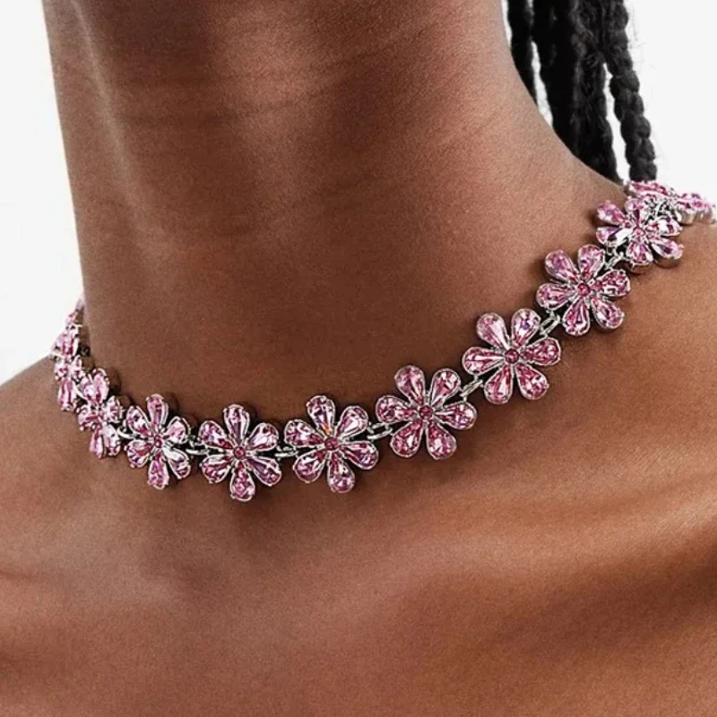 Heidi-Mode | Mode Pink Crystal Flowers Choker Necklace Statement Accessories Mode Frauen Rhinestone Collar Necklace Schlüsselbein Schmuck Ins - Image 3