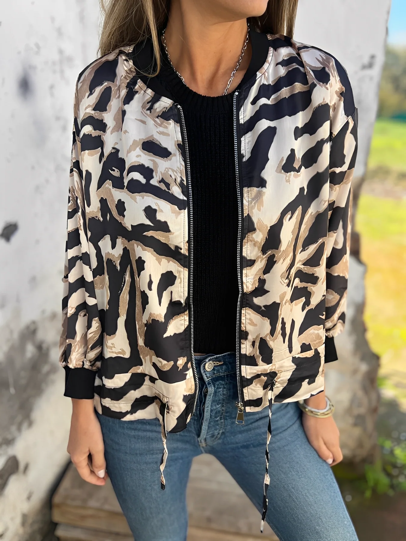 Heidi-Mode | Moderne Damenjacke mit Reißverschluss - Image 3