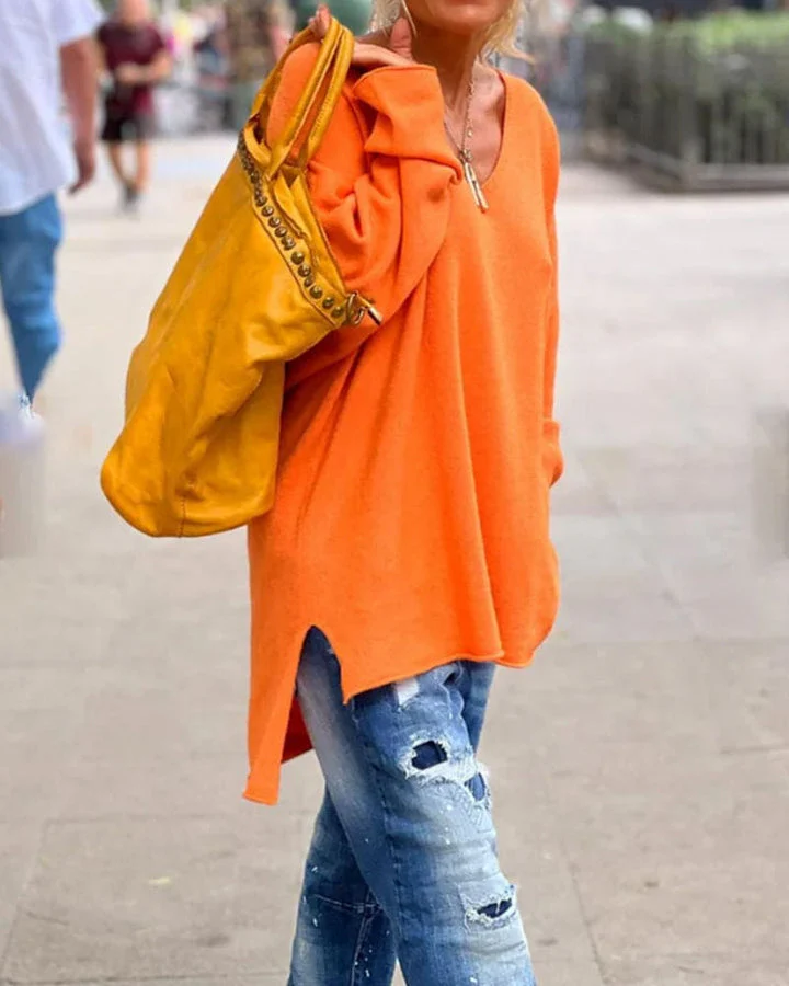 Heidi-Mode | Oversize Orangefarbener V Ausschnitt Pullover - Image 3
