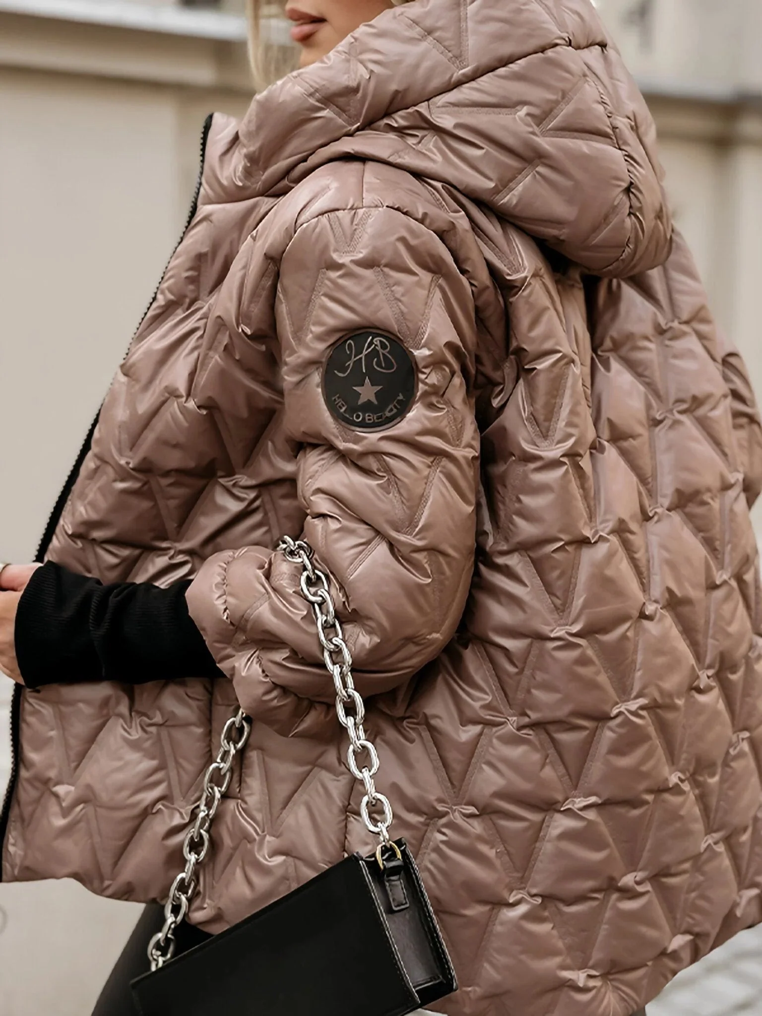 Heidi-Mode | Gemütliche Patchwork Baumwolljacke für Einen Geschichteten Look Im Lässigen Stil - Image 5