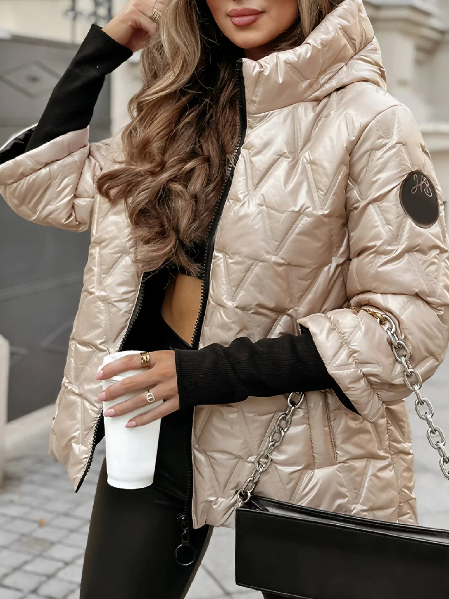Heidi-Mode | Gemütliche Patchwork Baumwolljacke für Einen Geschichteten Look Im Lässigen Stil - Image 7