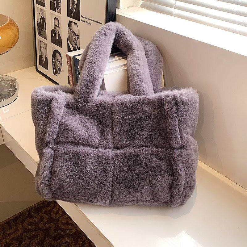 Heidi-Mode | Pipe Plush Handtasche - Eine Bequeme und Winterliche Damenhandtasche - Image 3