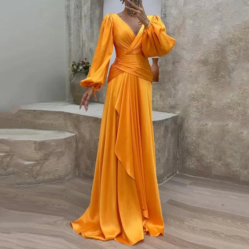 Heidi-Mode | Plisseekleid mit Taillierter Passform und Langen Ärmeln - Image 9