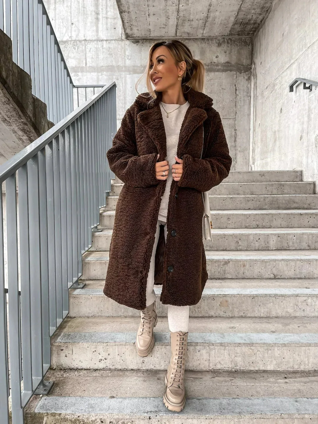 Heidi-Mode | Plüsch-Trenchcoat - Image 4