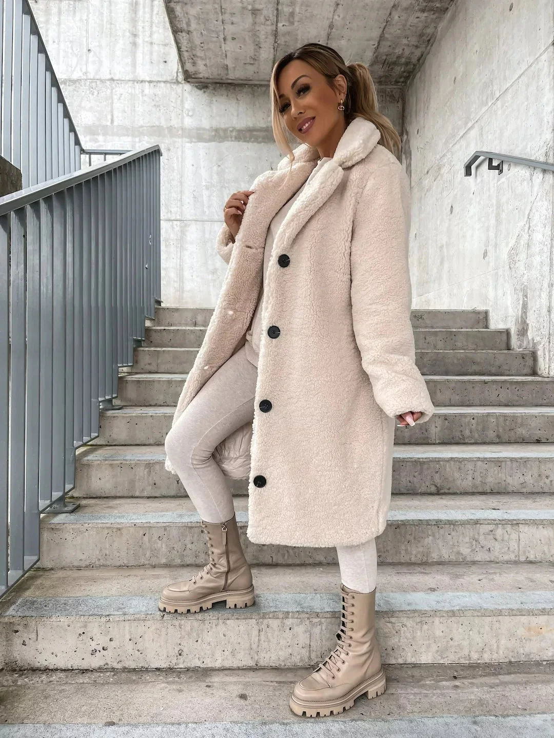 Heidi-Mode | Plüsch-Trenchcoat - Image 7