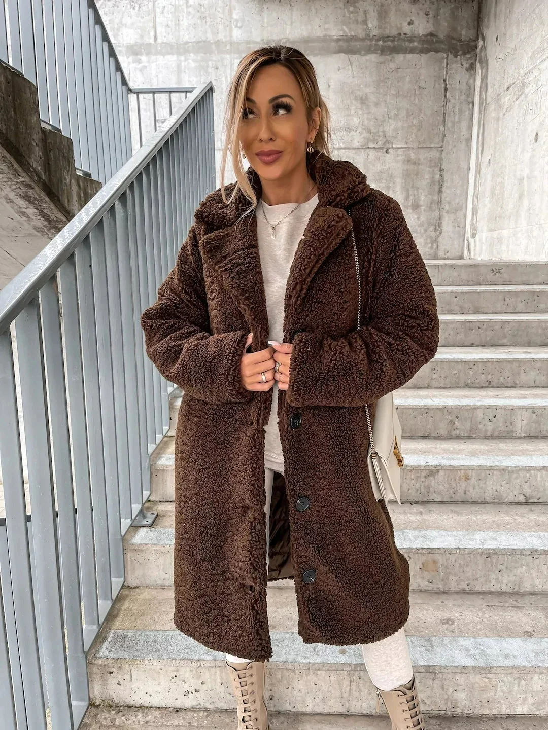 Heidi-Mode | Plüsch-Trenchcoat - Image 8