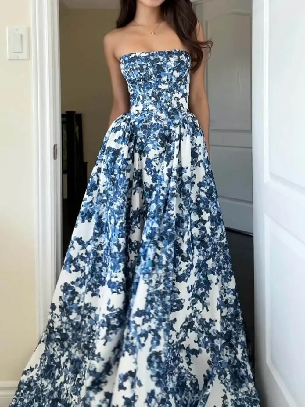 Heidi-Mode | Porzellan Blumen Kleid - Image 2