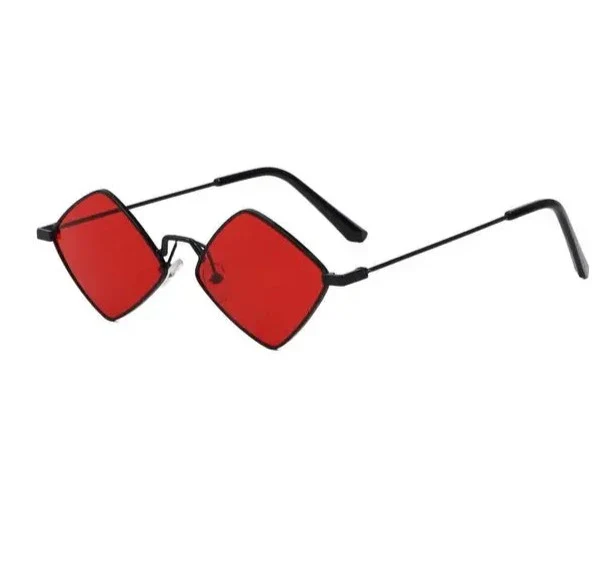 Heidi-Mode | Quadratische Sonnenbrille für Damen Kühn & Trendy - Image 7