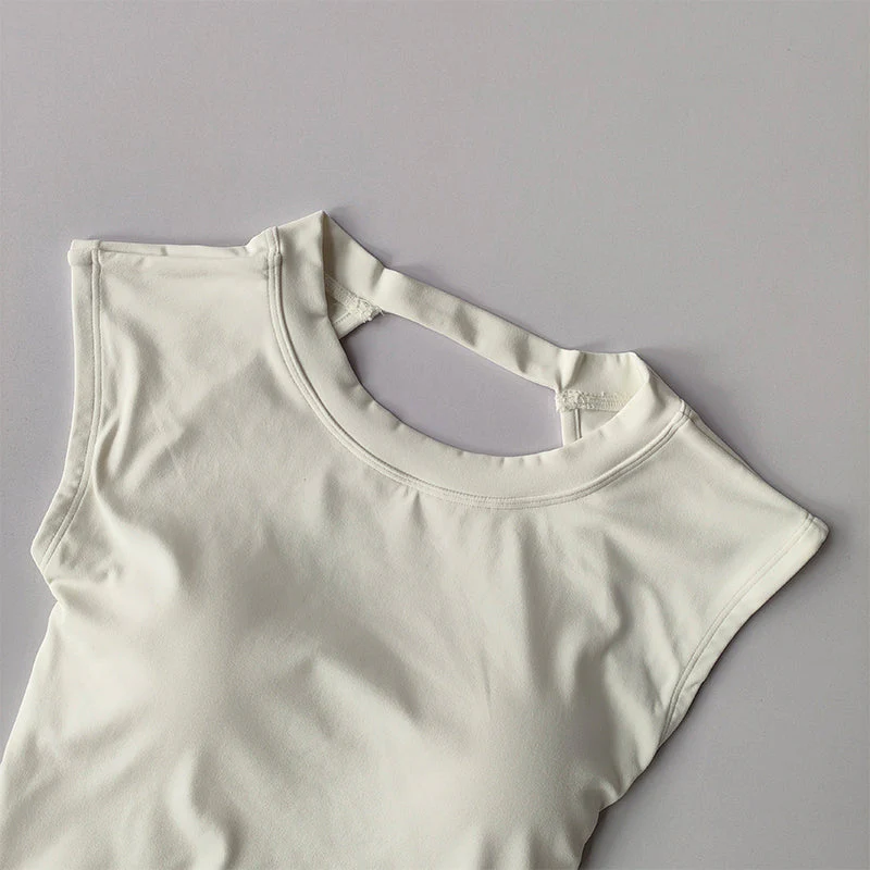 Heidi-Mode | Raffiniertes Damen Statement Top - Image 11