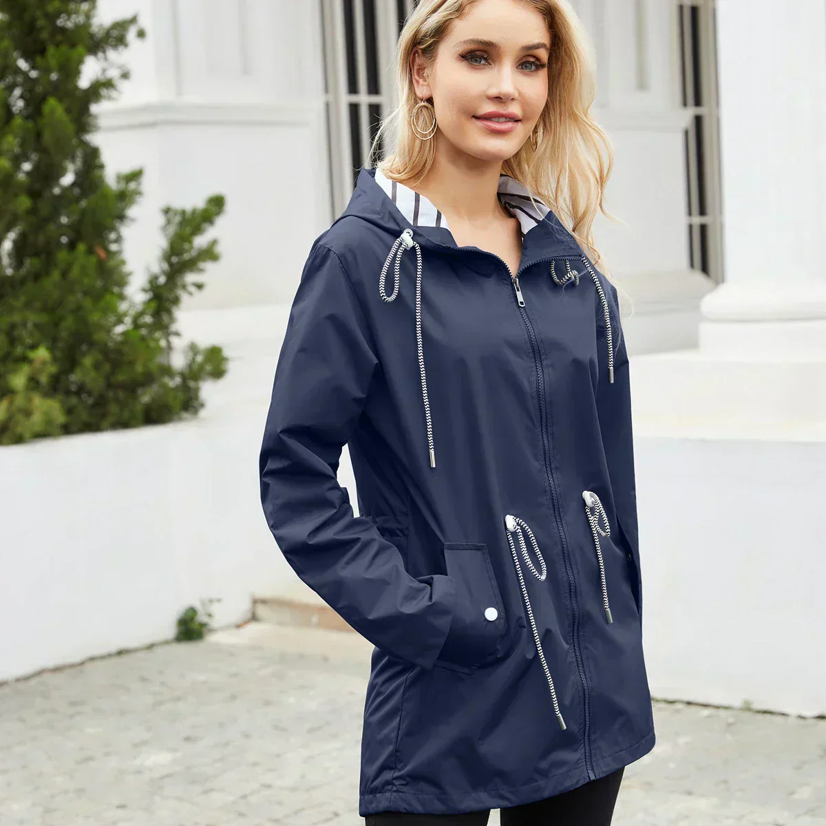 Heidi-Mode | Regenjacke mit Kapuze - Image 3