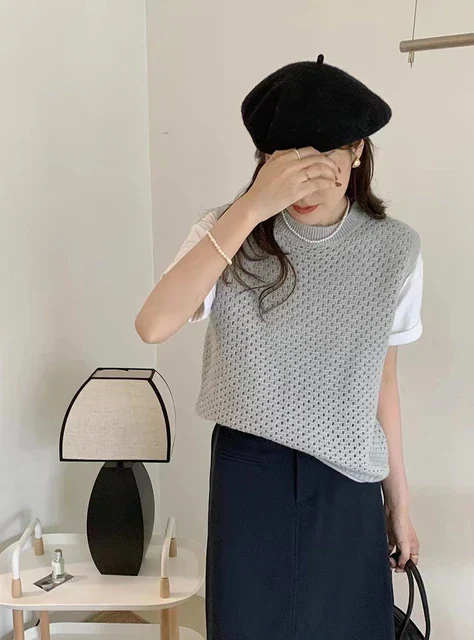 Heidi-Mode | Ärmelloser Strickpullover für Damen - Image 9