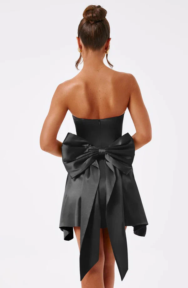 Heidi-Mode | Ärmeloses Minikleid mit Schleifendetail - Image 3