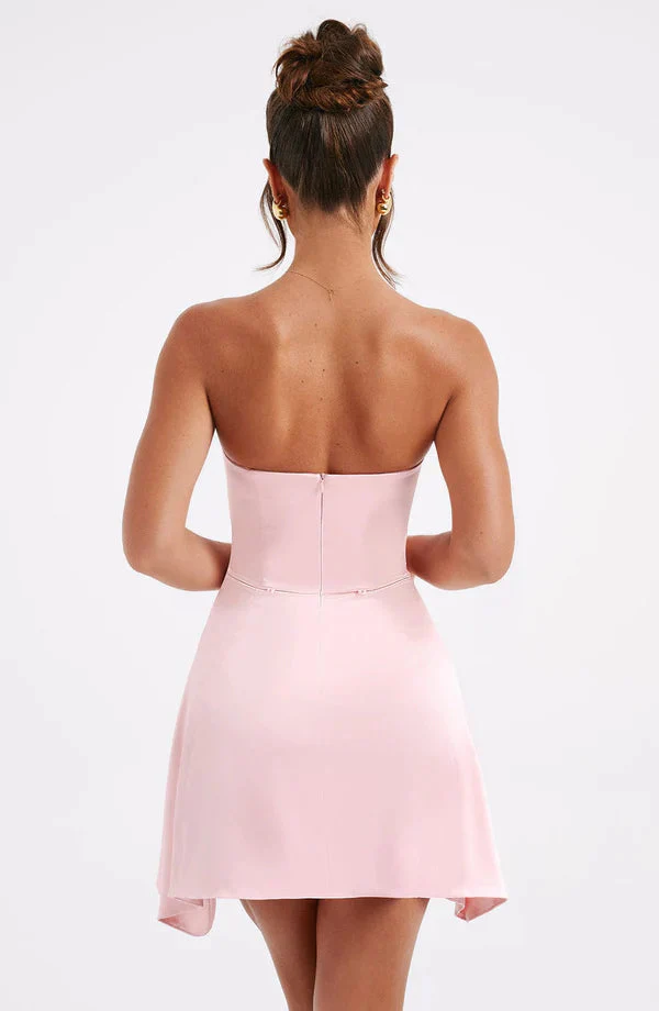 Heidi-Mode | Ärmeloses Minikleid mit Schleifendetail - Image 8