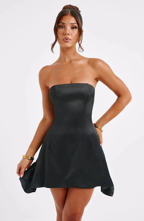 Heidi-Mode | Ärmeloses Minikleid mit Schleifendetail - Image 9