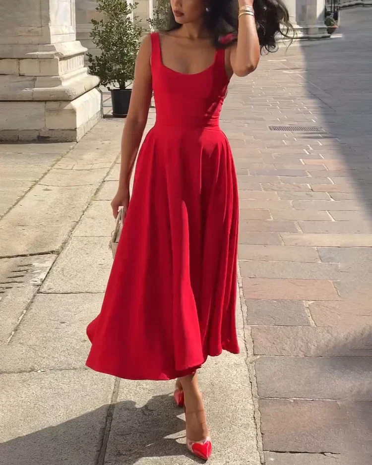 Heidi-Mode | Rotes Enges Midikleid mit Trägern - Image 4