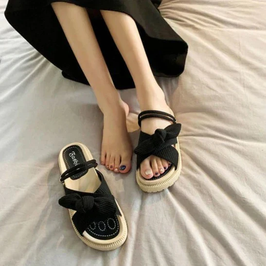 Heidi-Mode | Elegante Sandalen für Den Sommer - Image 2