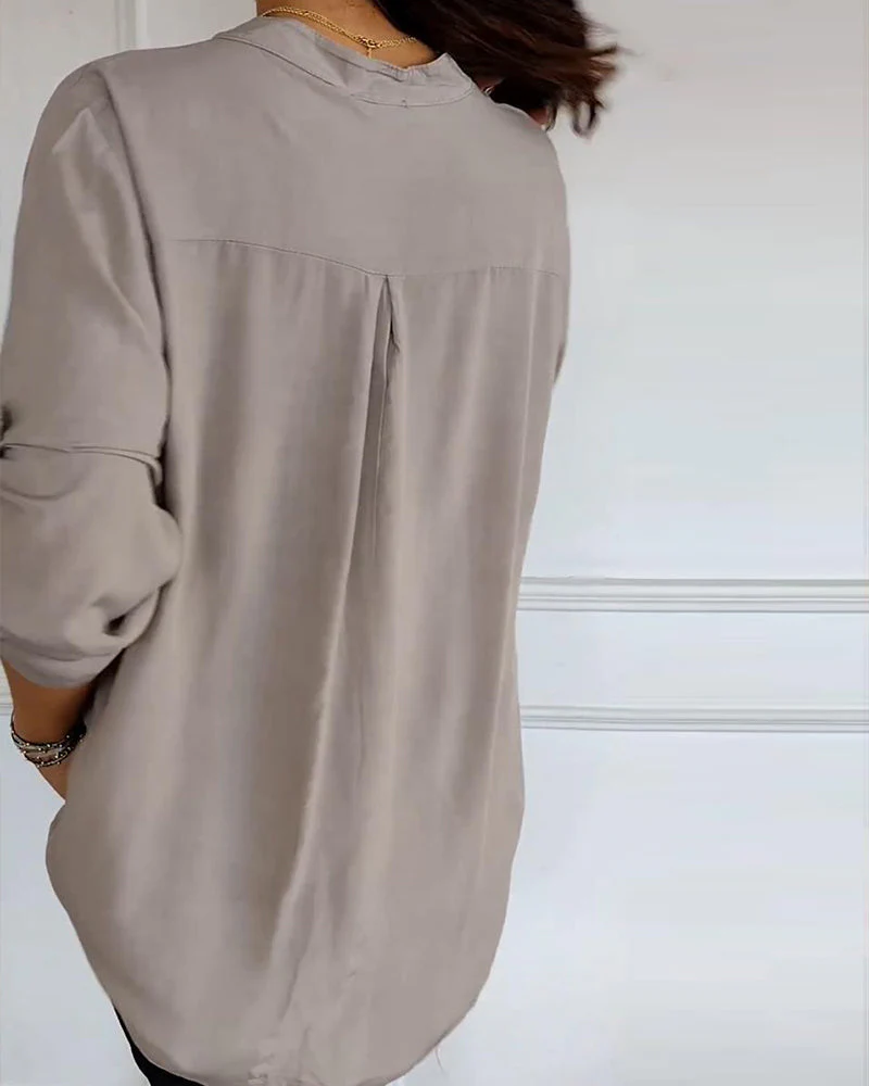 Heidi-Mode | Schicke Bluse mit Knopfleiste und Paillettenbesatz für Damen Elegante Langarmbluse mit Paillettentasche - Image 10