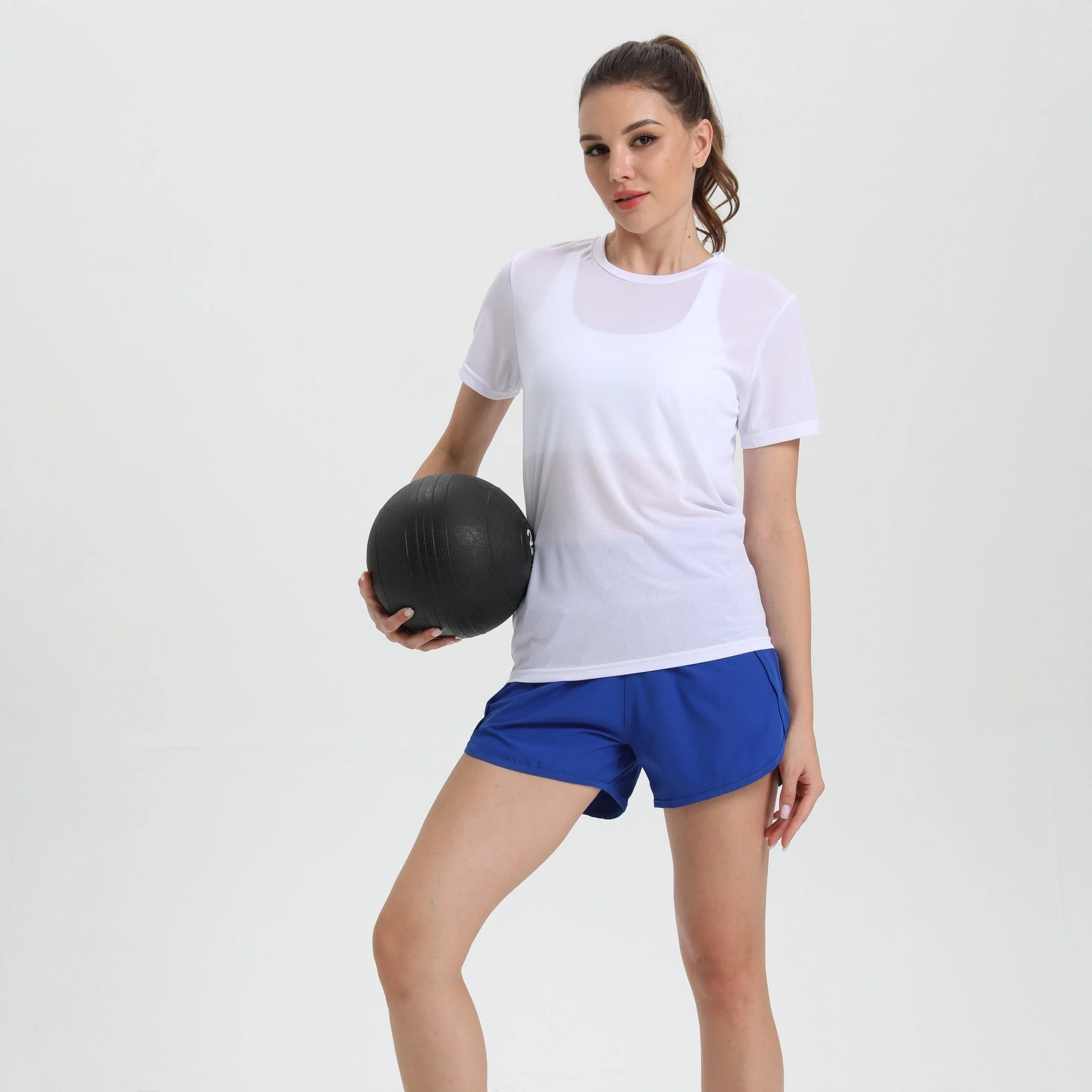 Heidi-Mode | Schnell Trocknendes, Leichtes Sportshirt für Damen - Image 7